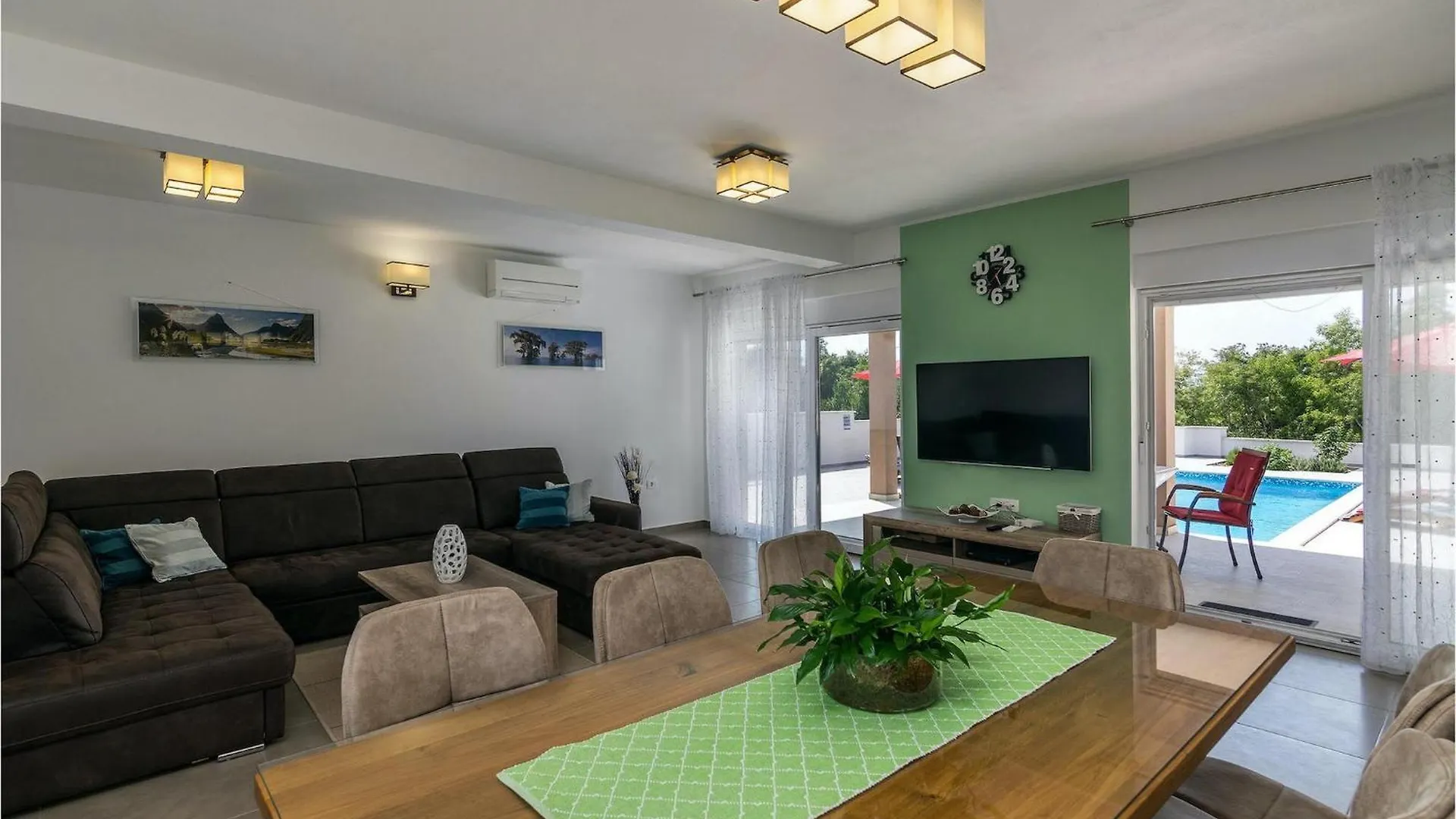 Villa Lena Sarici  Croatia
